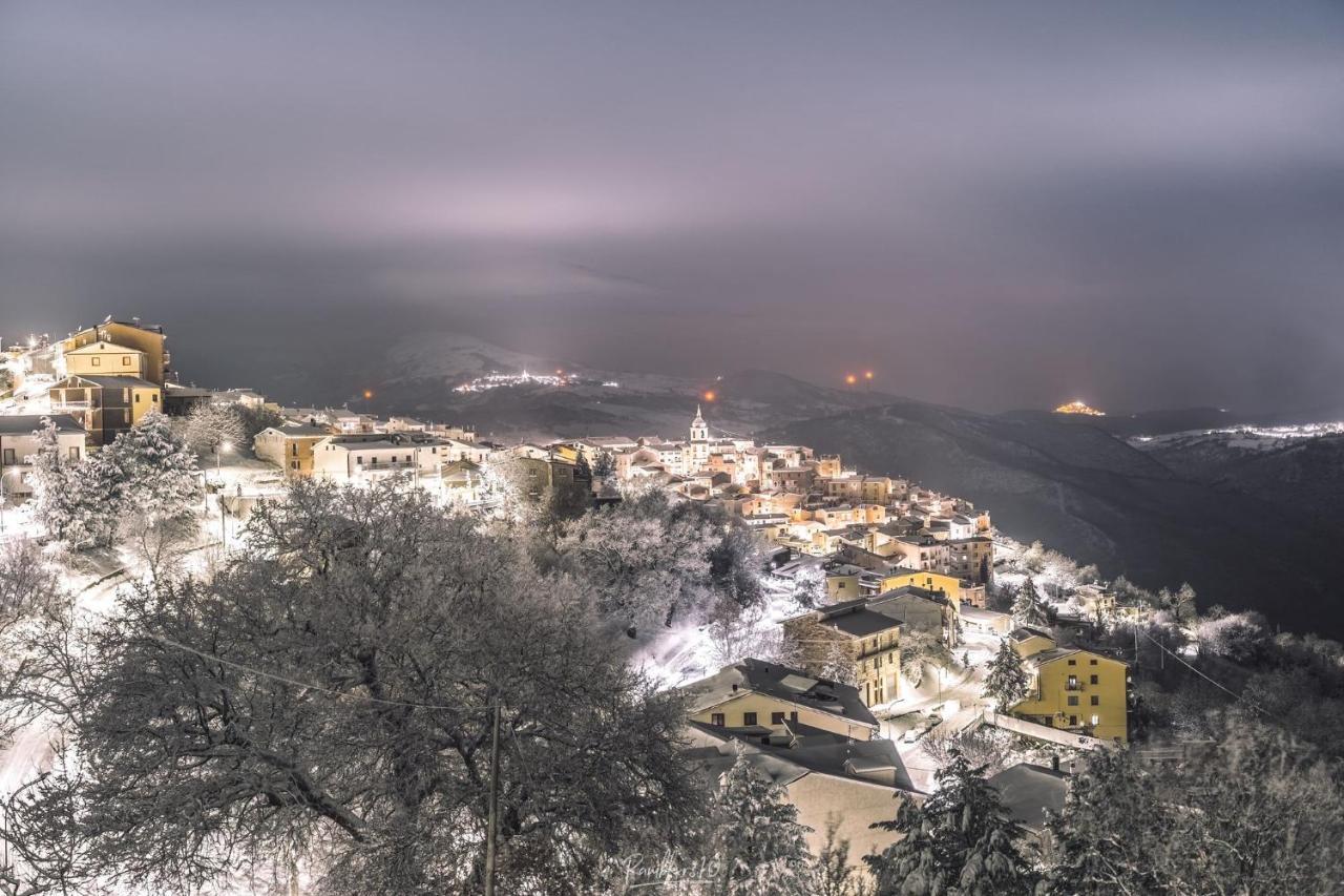 Bellavista B&B Roccavivara Eksteriør billede